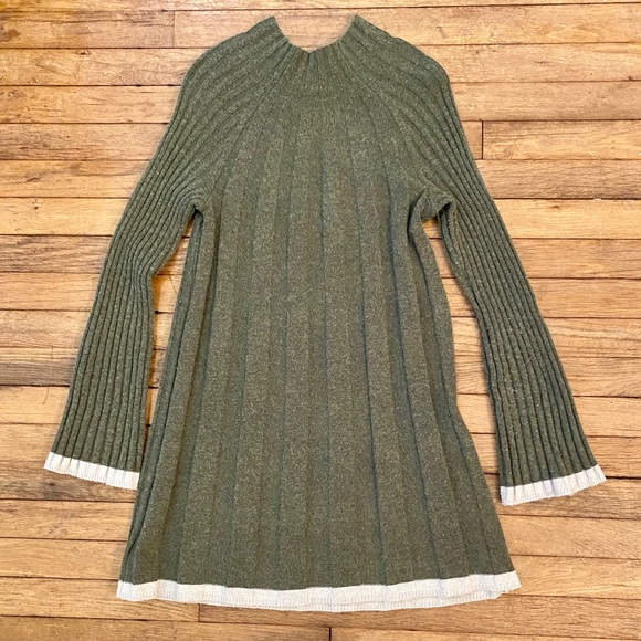 ANTHROPOLOGIE Arsenau Sweater Dress Olive - Picture 8 of 9